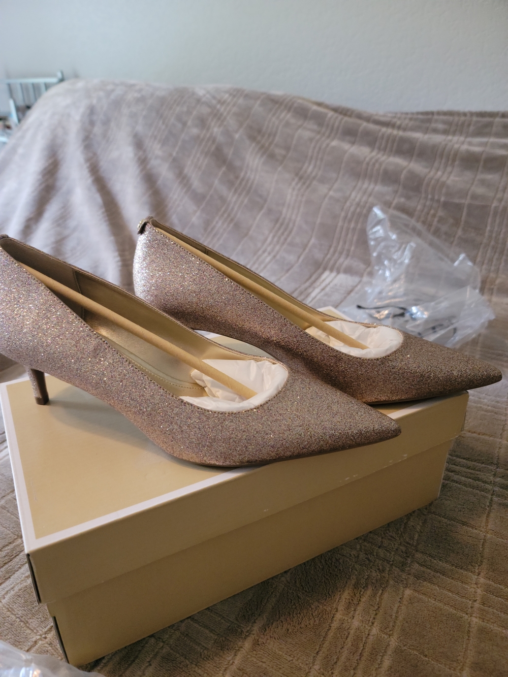 Michael Kors Rose Gold Glitter Pointed Toe Pumps